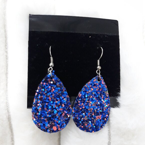 Lightweight Party Glittery Earrings - Picture 1 of 3